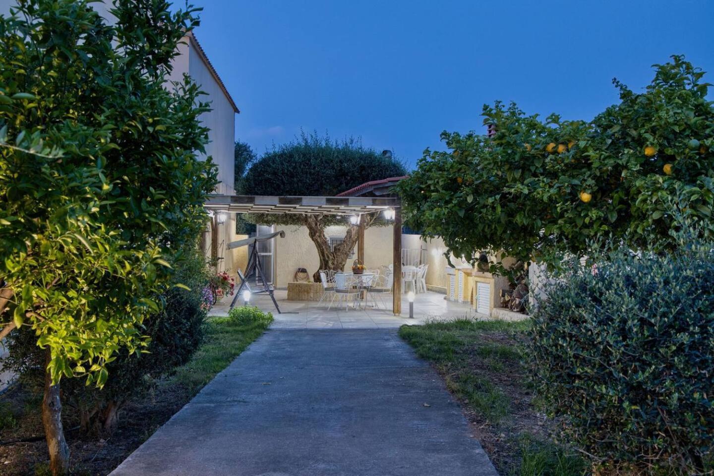 הוילה Kallithea  Garden House By Estia מראה חיצוני תמונה